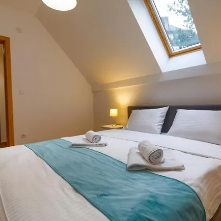 Stojanovic Apartament *